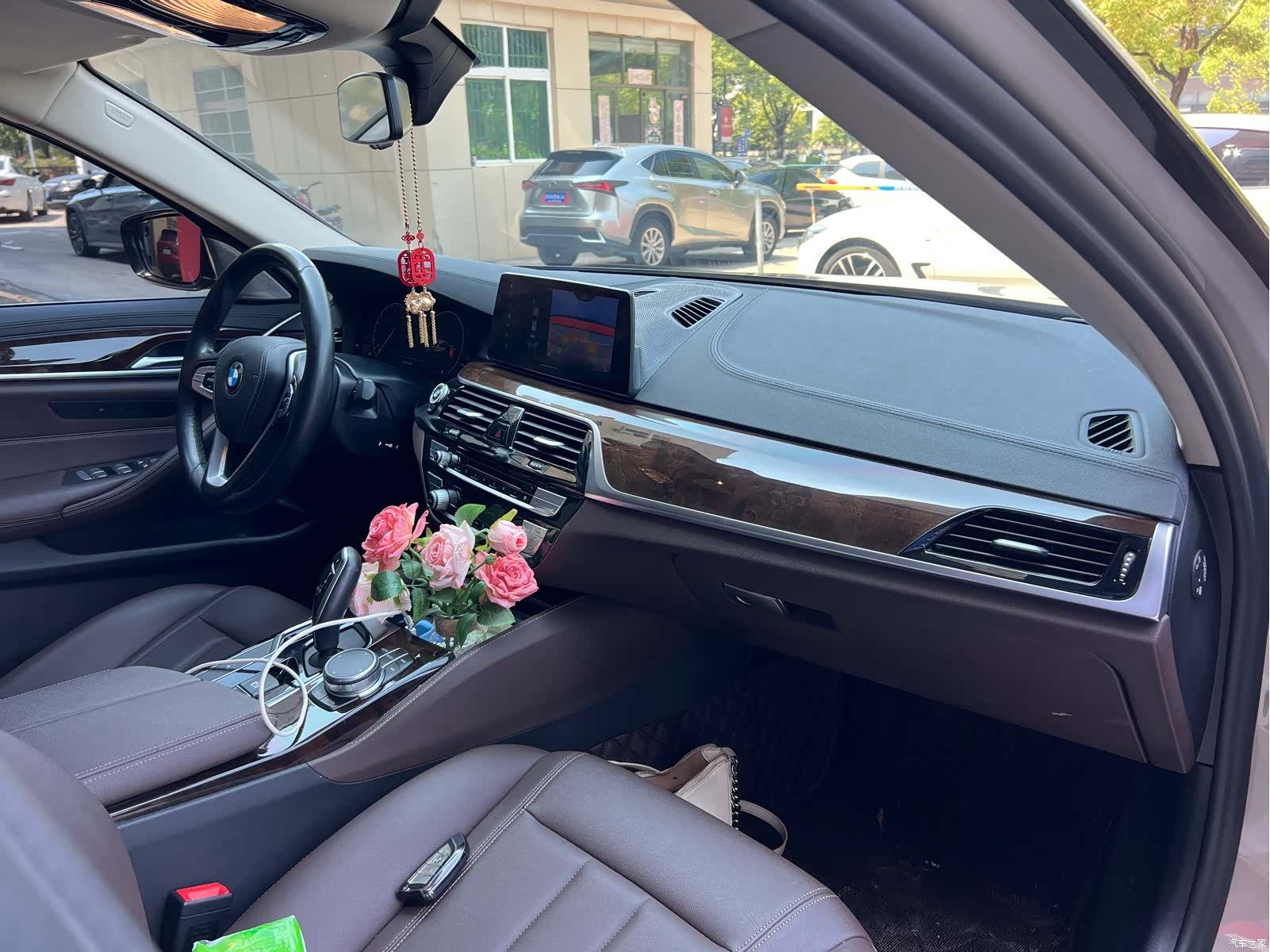 BMW 5 Series, 2019 16