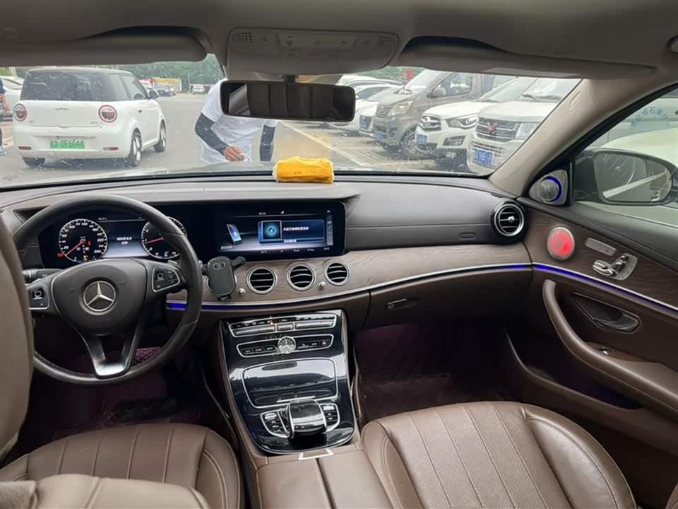 Mercedes-Benz E-class Mercedes-Benz E-class