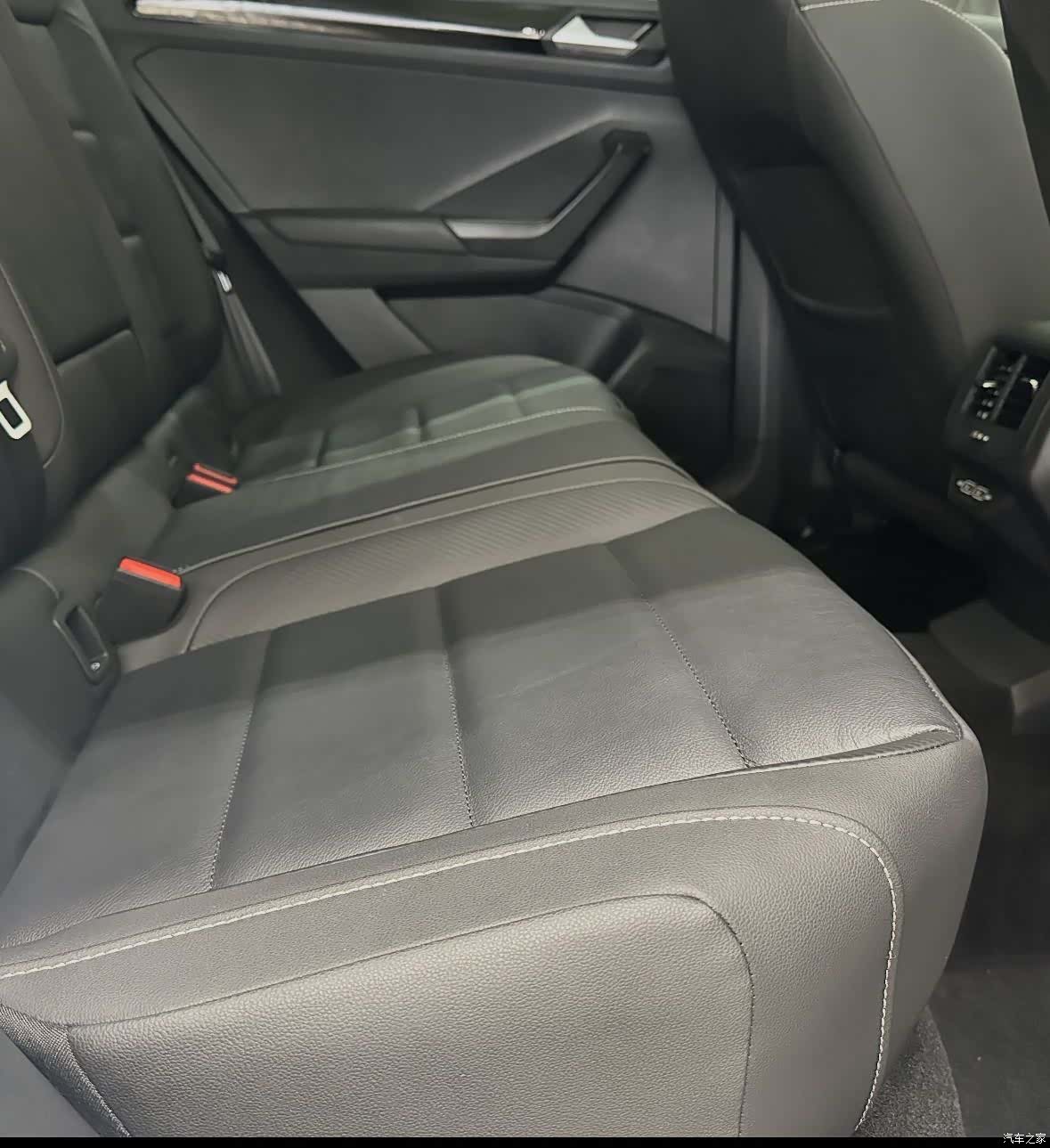 Volkswagen T-ROC, 2022 11