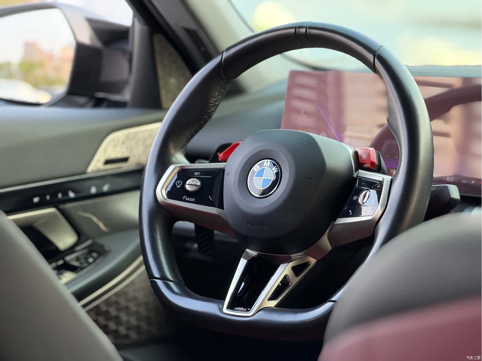 BMW 5 Series, 2024 31