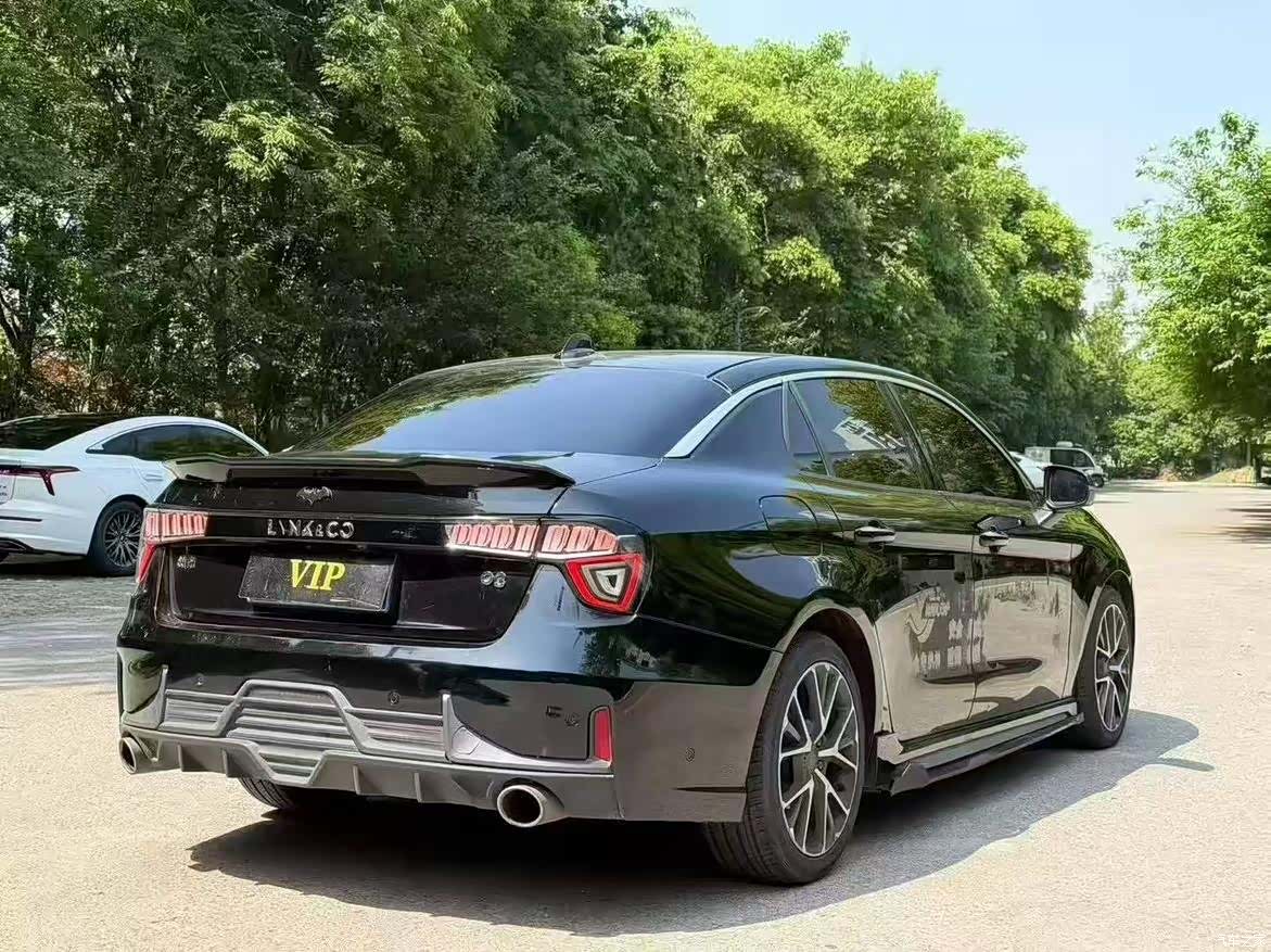 Lynk & Co 02, 2021 все фото