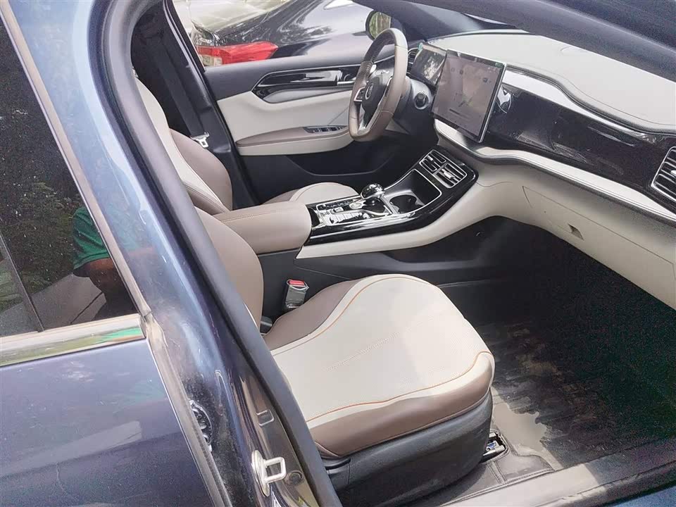 BYD Qin Yuan BYD Qin Yuan
