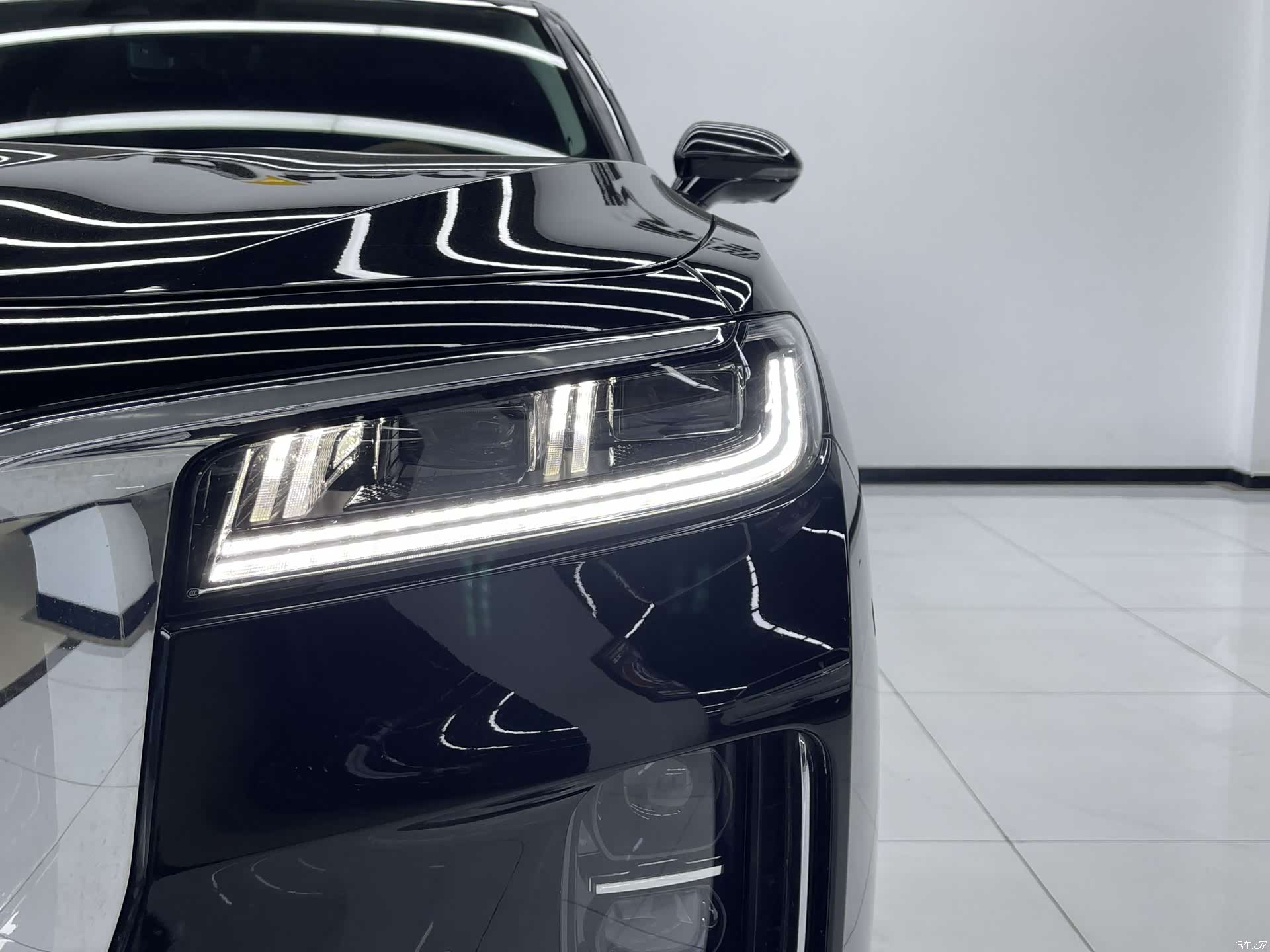 Hongqi H9, 2022 4