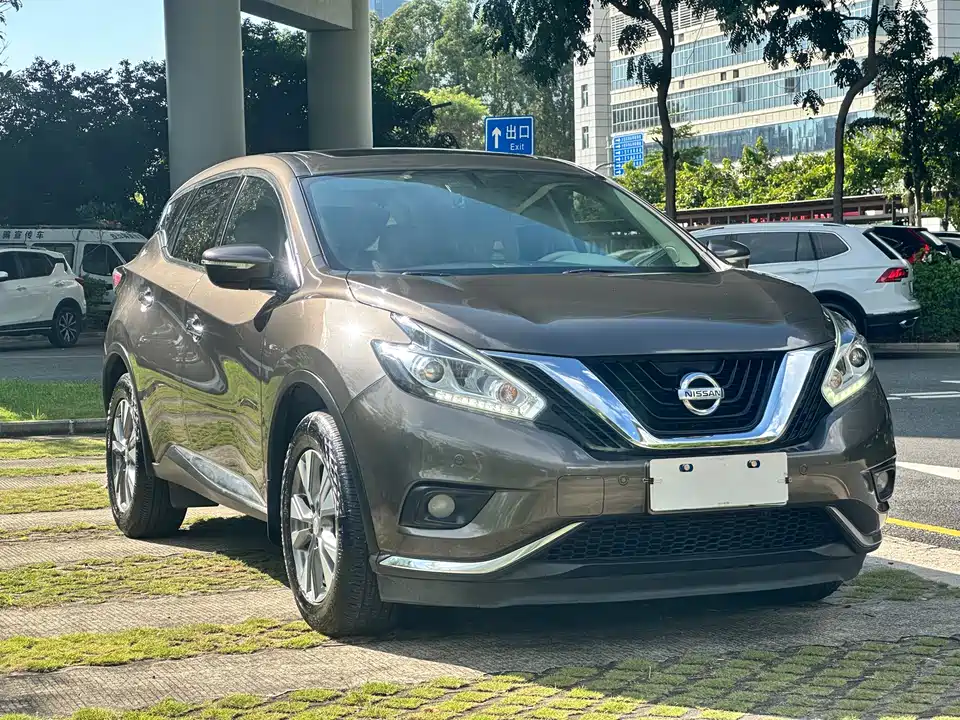 Nissan Loulan