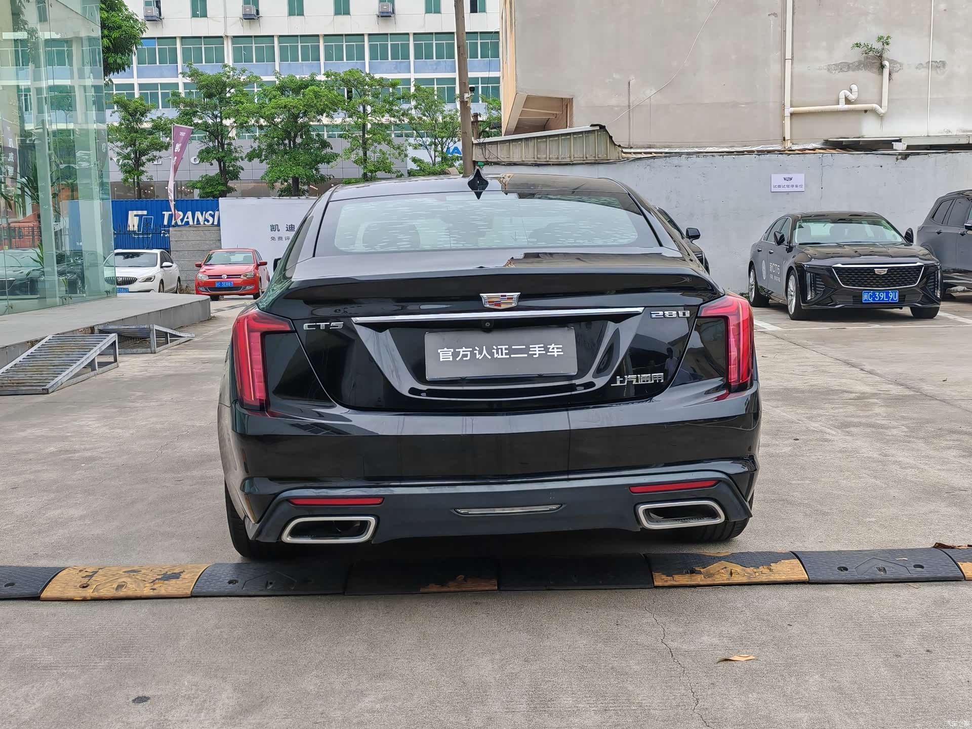 Cadillac CT5, 2021 все фото