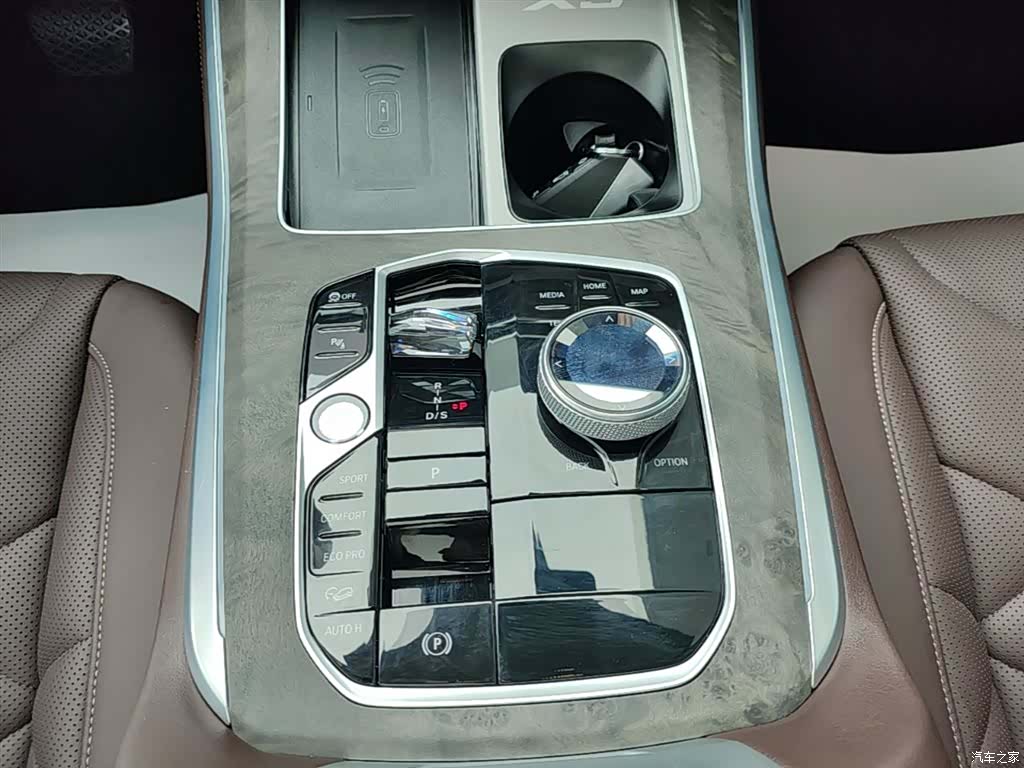 BMW X5, 2024 14