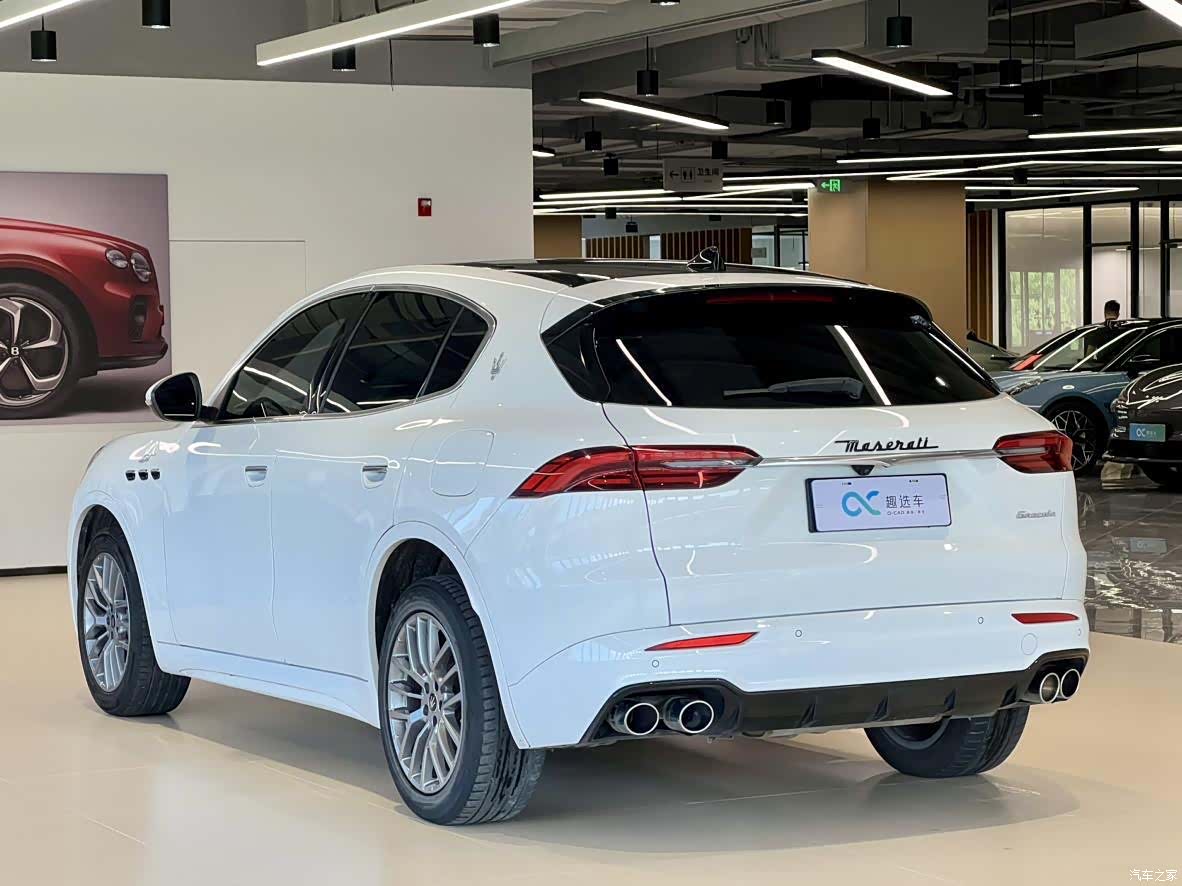 Maserati Grecale, 2022 все фото