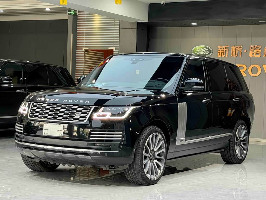 Land Rover Range Rover 2022 3.0 L6 400PS Long Wheelbase