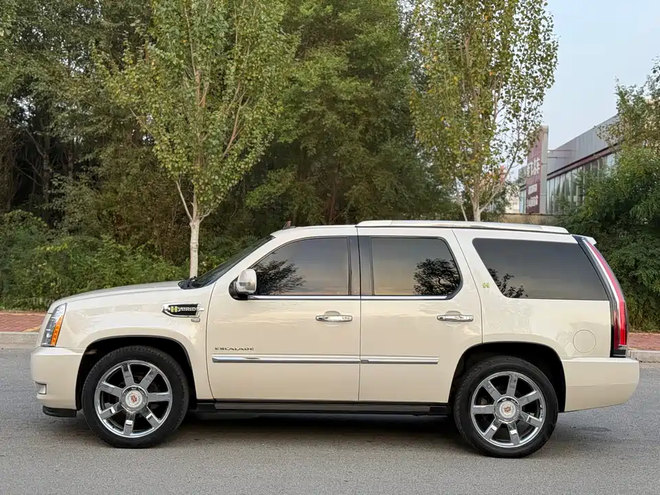 Cadillac Escalade ESCALADE