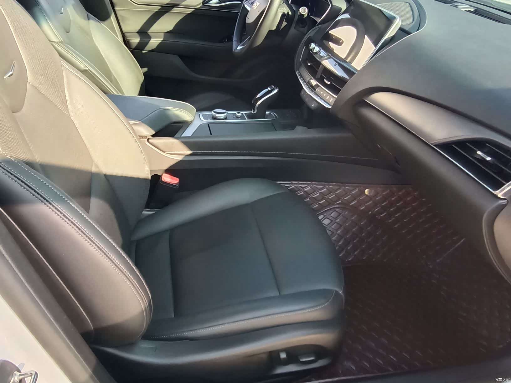 Cadillac CT5, 2020 7