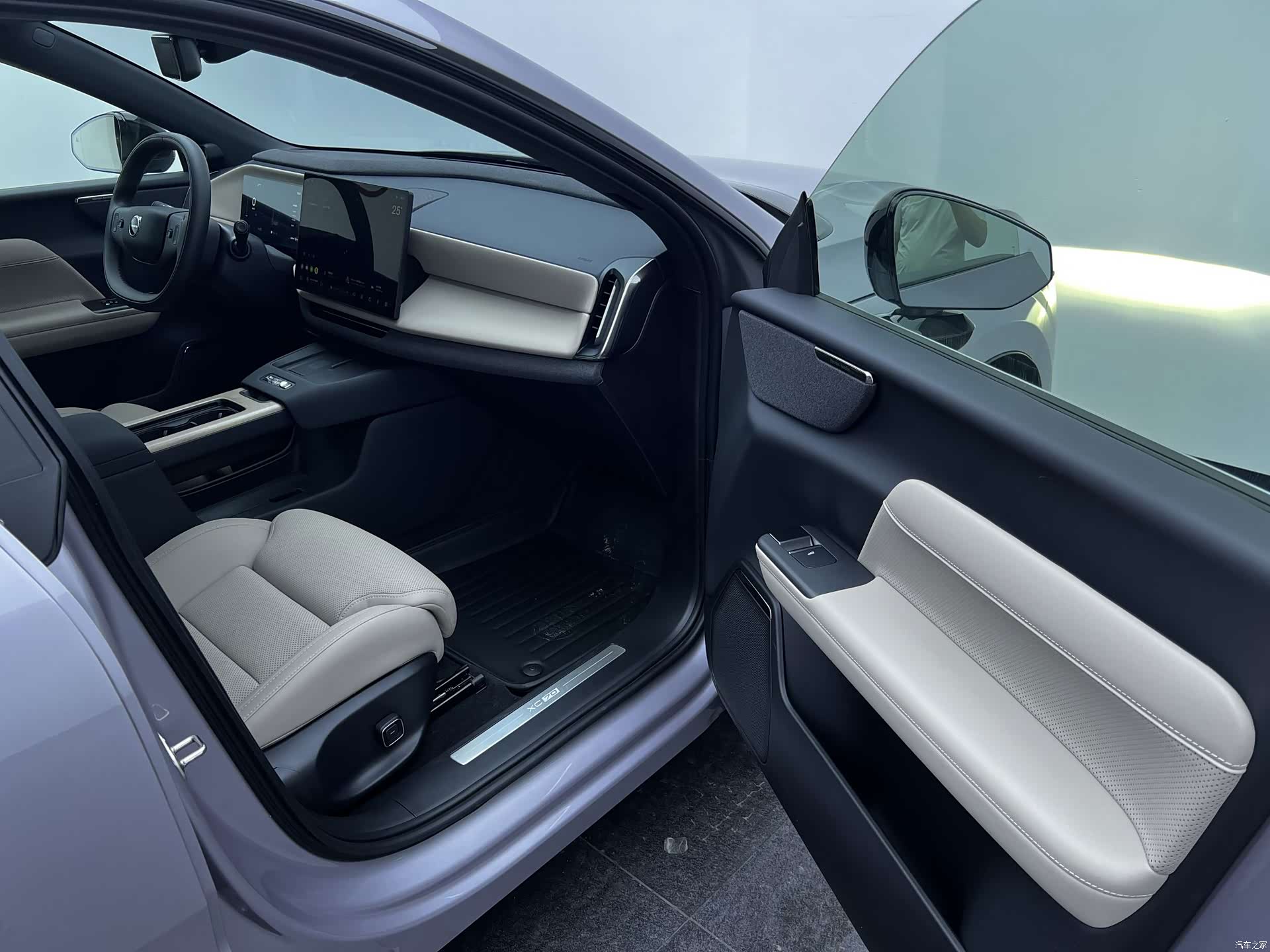 Volvo XC70, 2025 15