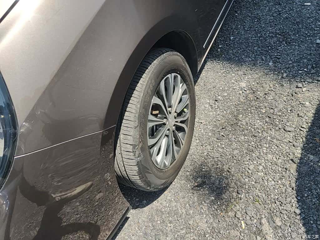 Buick GL8, 2021 25