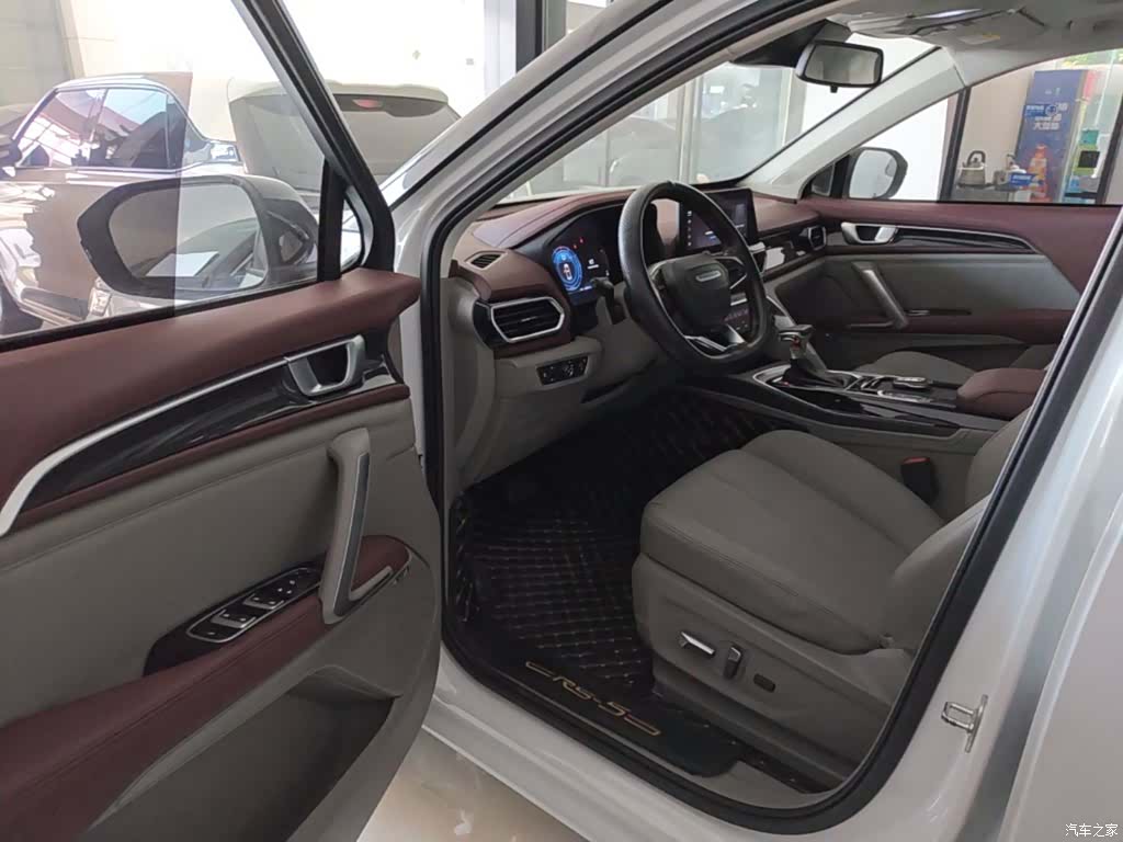 Wuling RS-5, 2020 16