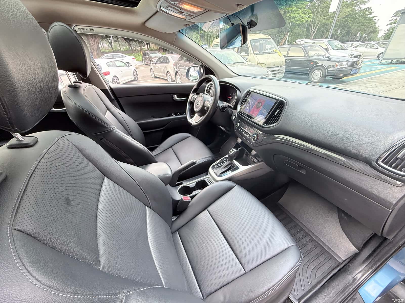 Kia KX3, 2016 14
