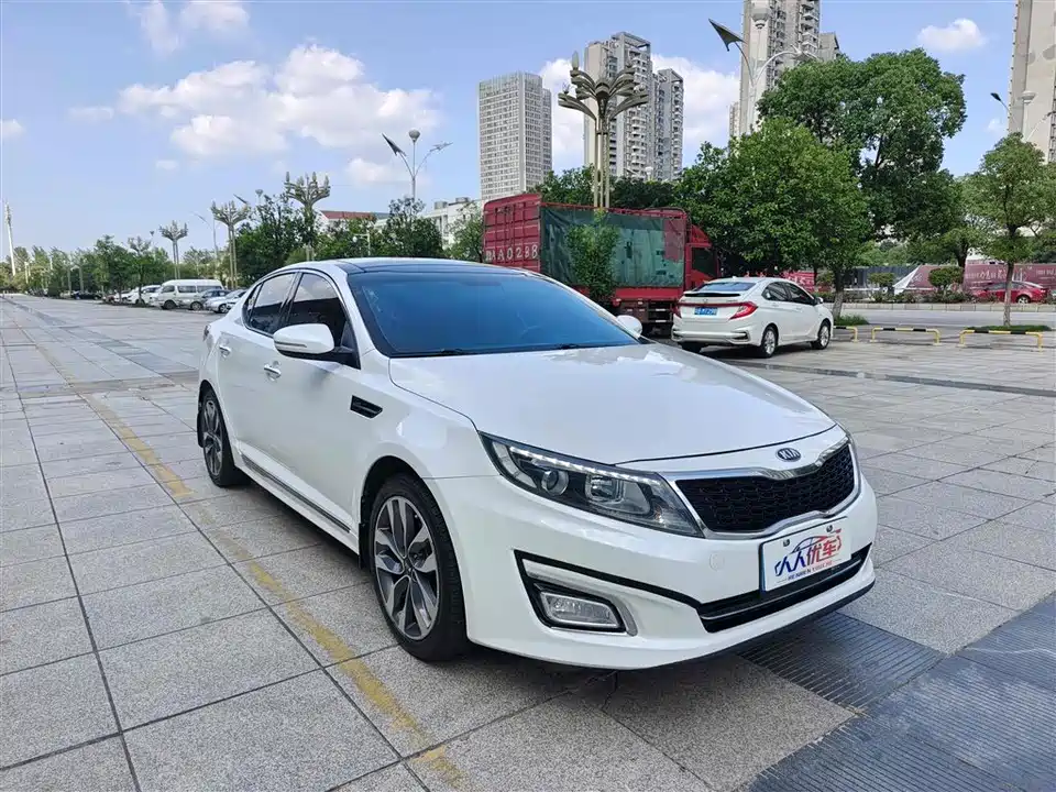 Kia K5