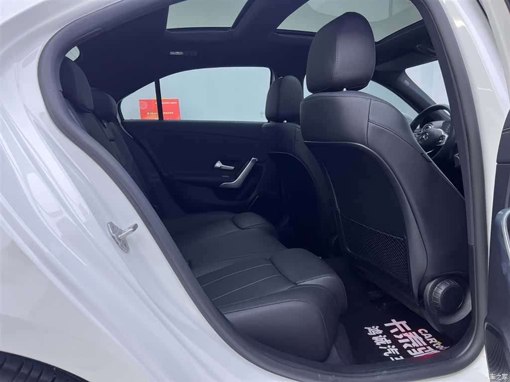 Mercedes-Benz A-Class, 2022 19
