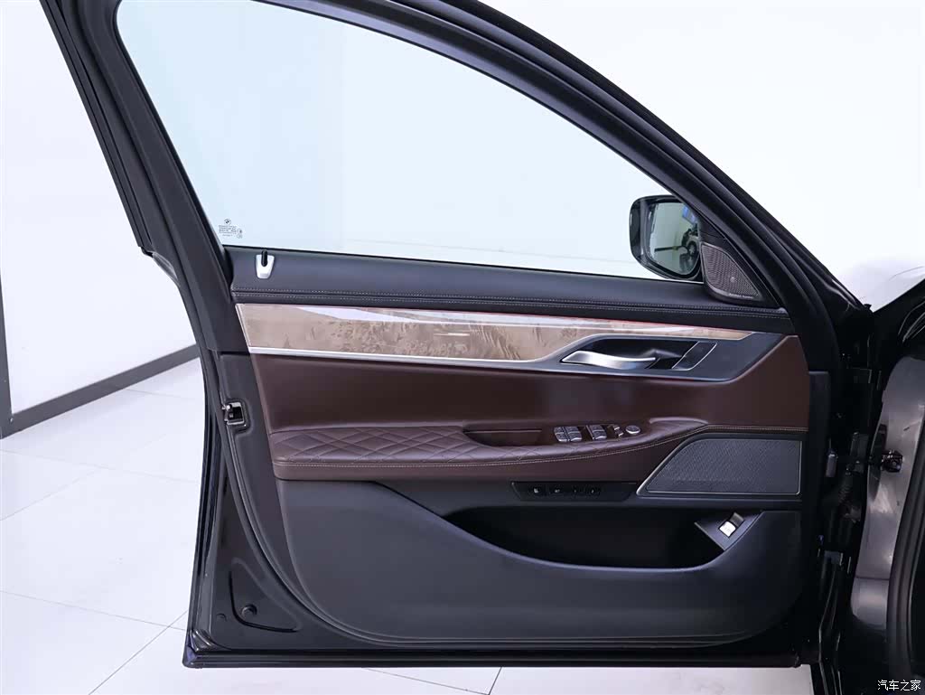 BMW 7 Series, 2022 18