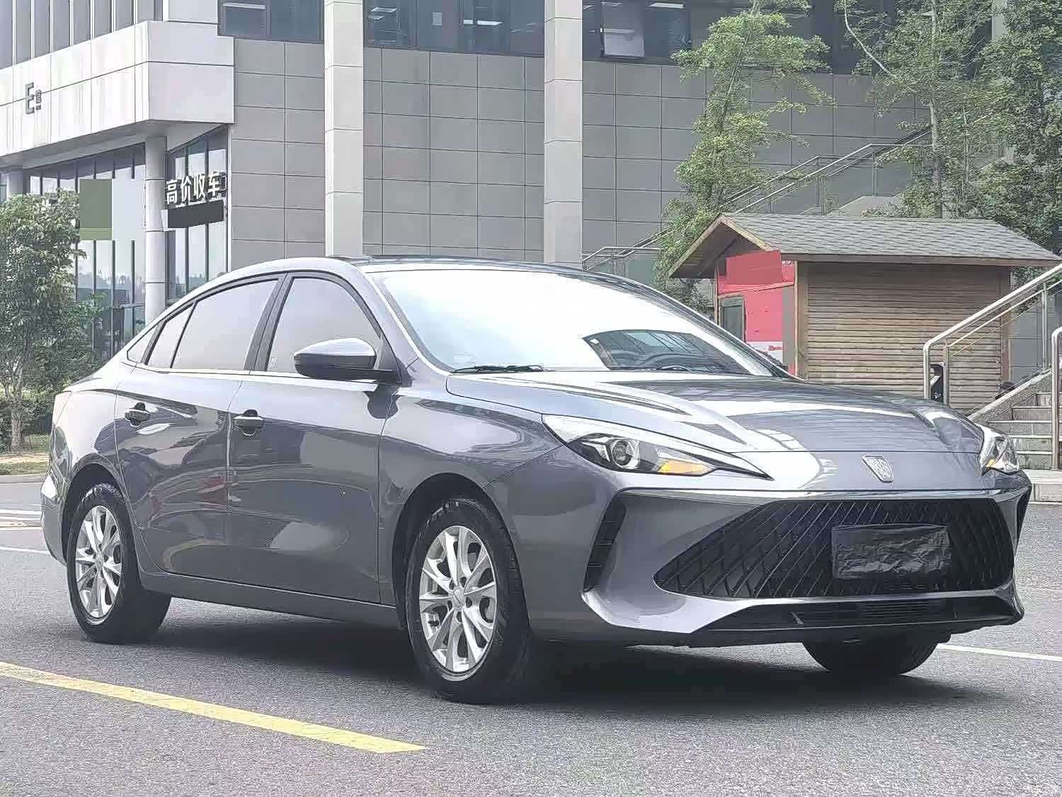 Roewe i5, 2023 3