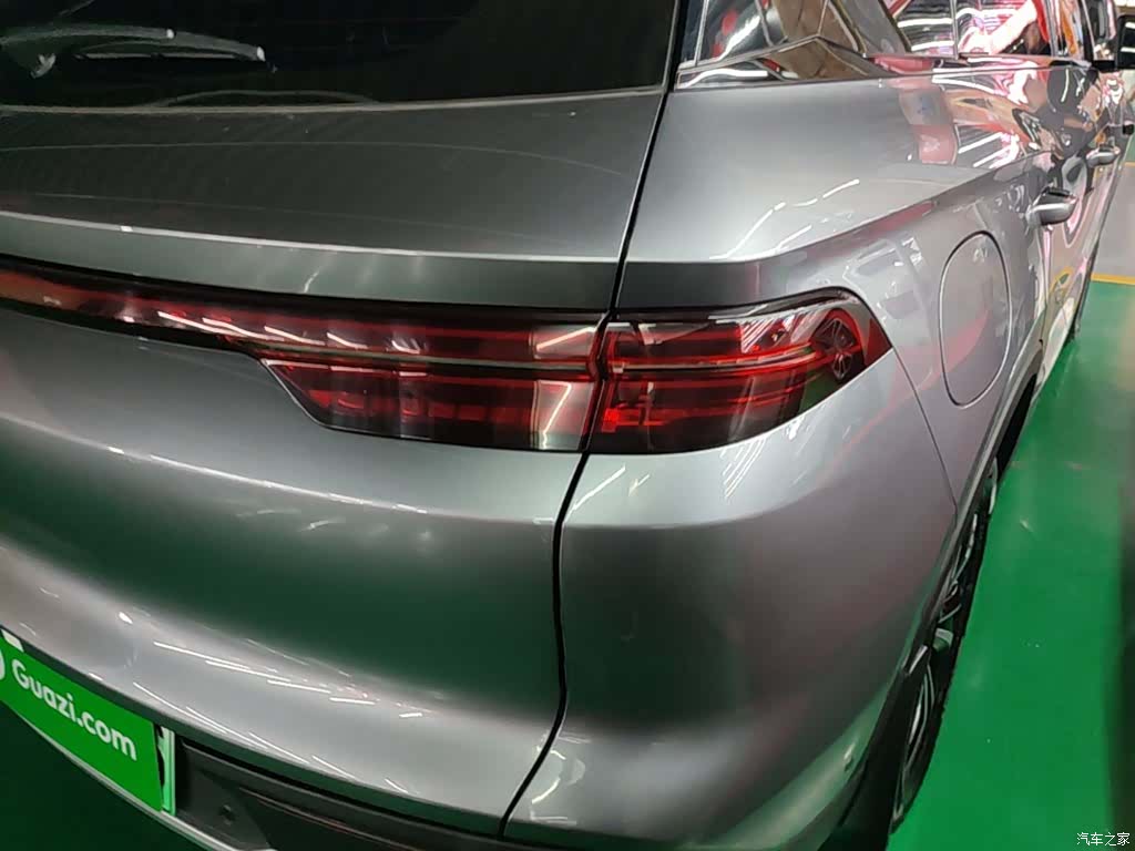 BYD Song, 2025 8
