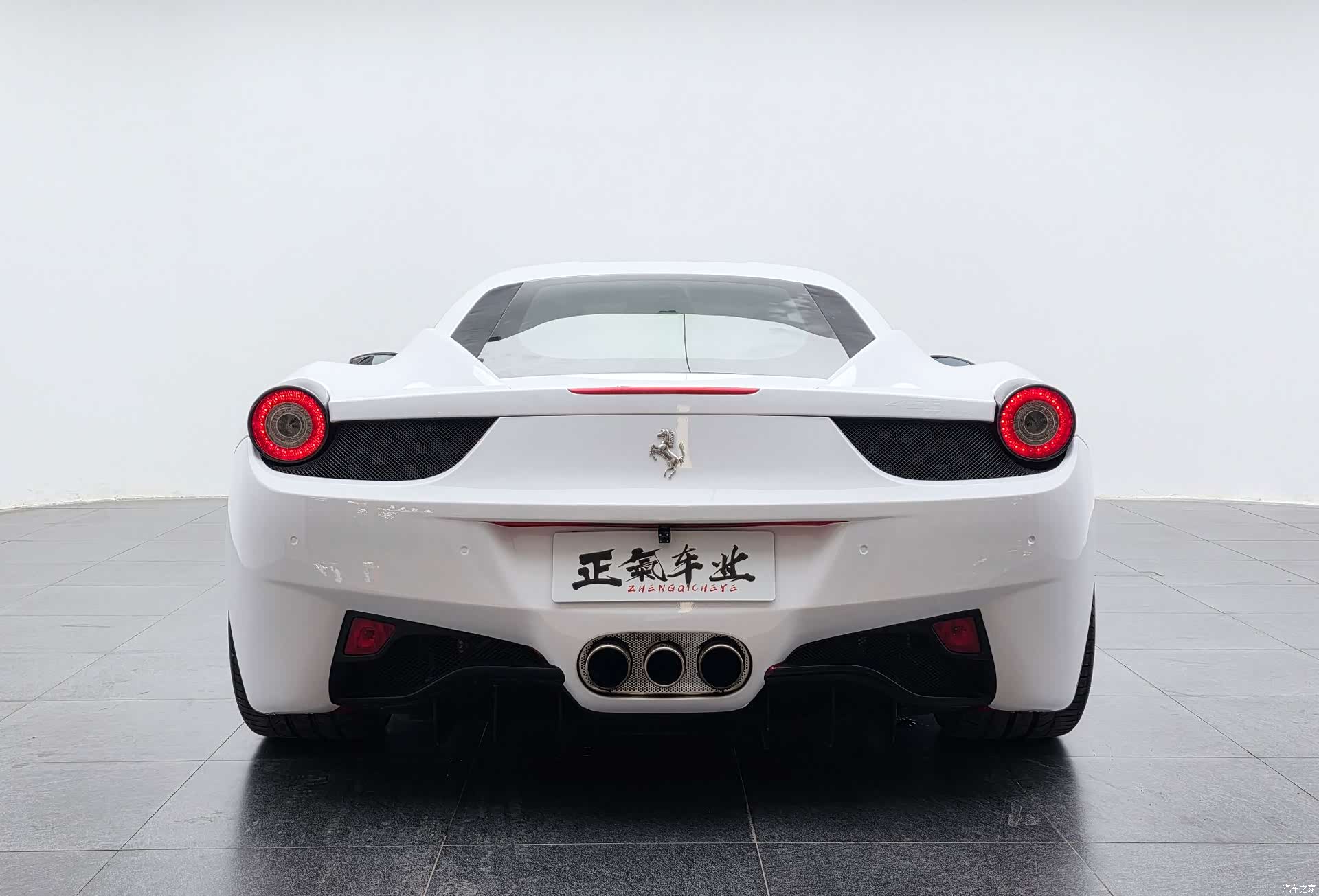 Ferrari 458, 2013 27