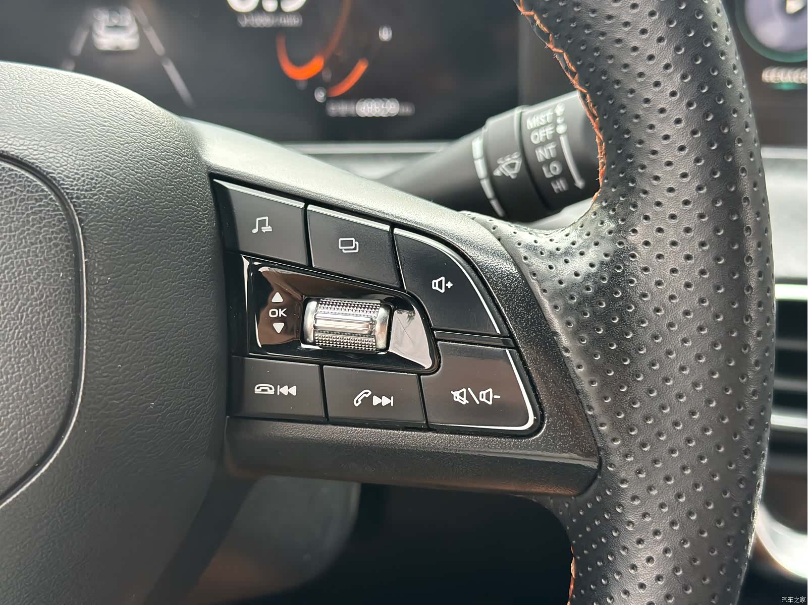 Changan UNI-T, 2022 10