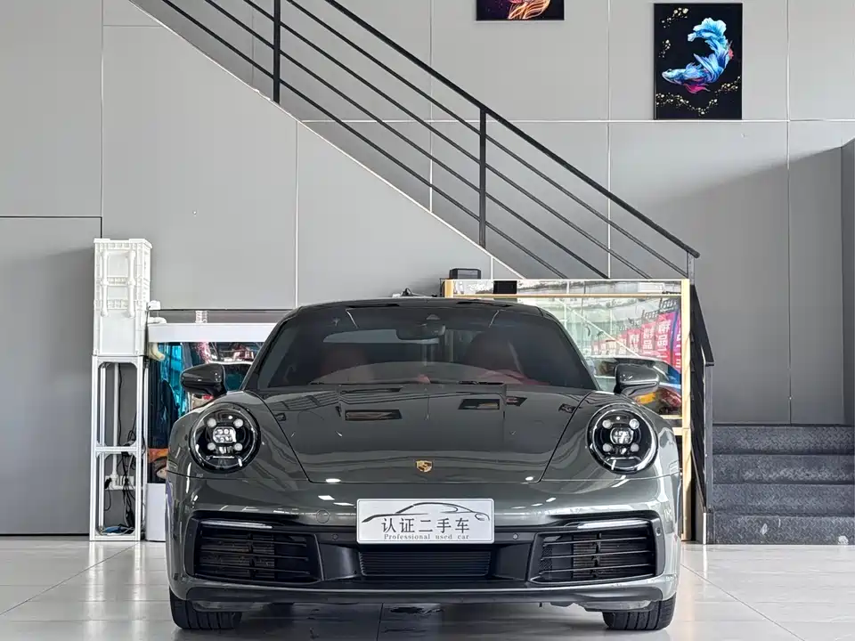 Porsche 911