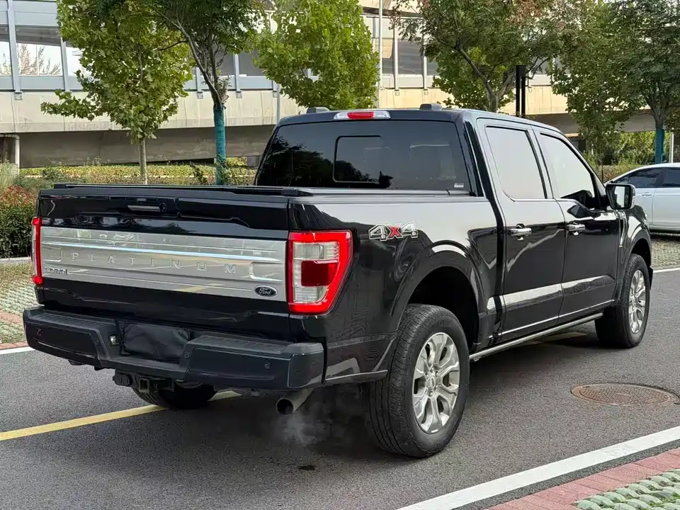 Ford F-150 Raptor