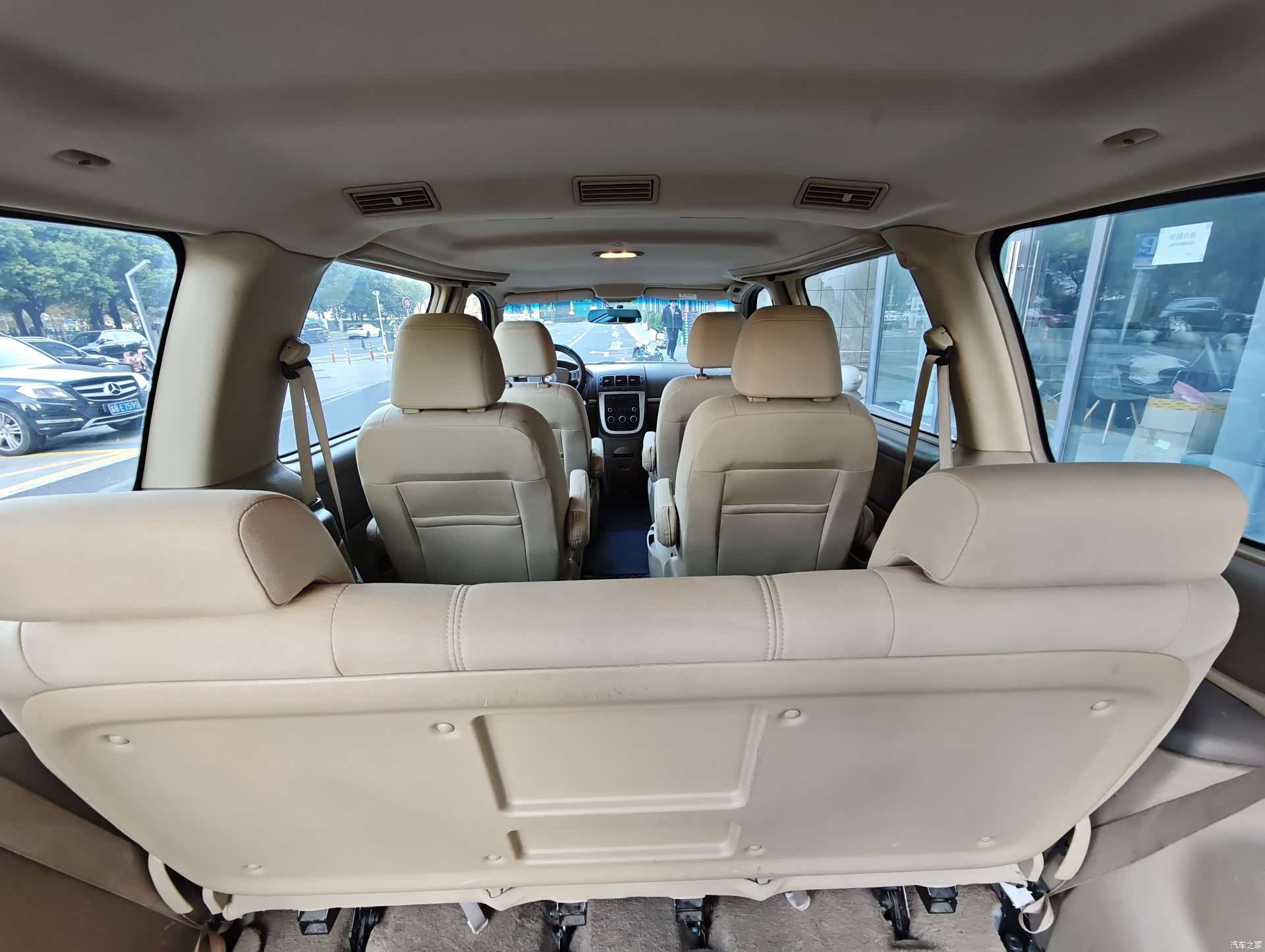 Buick GL8, 2015 6