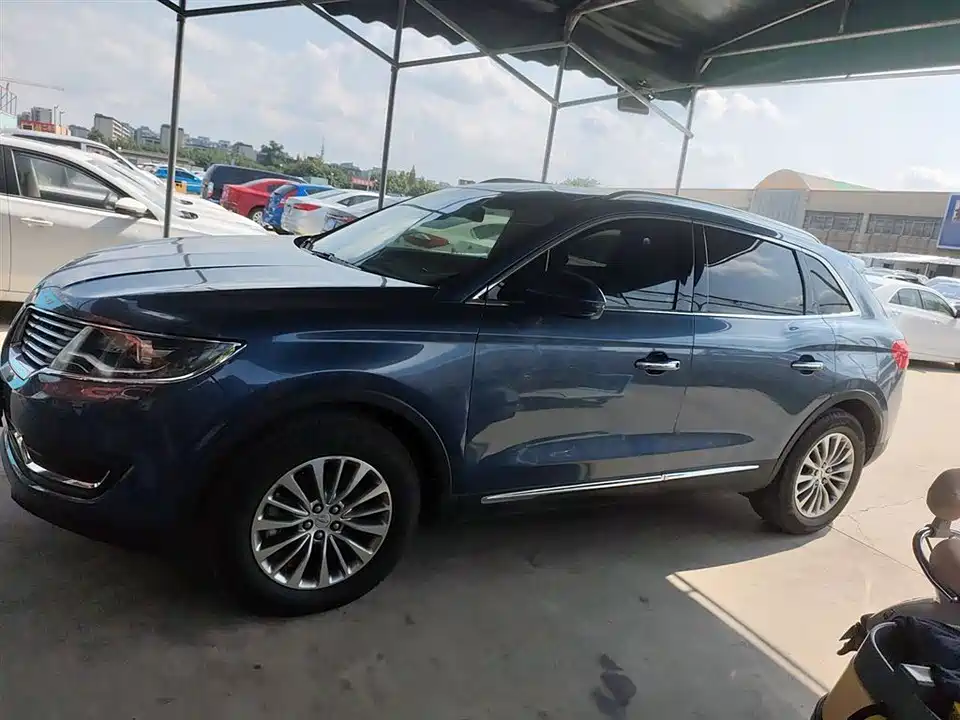 Lincoln MKX
