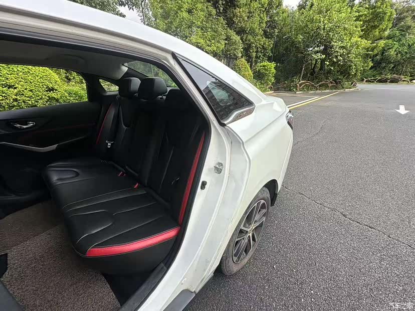 Nissan D60, 2019 все фото