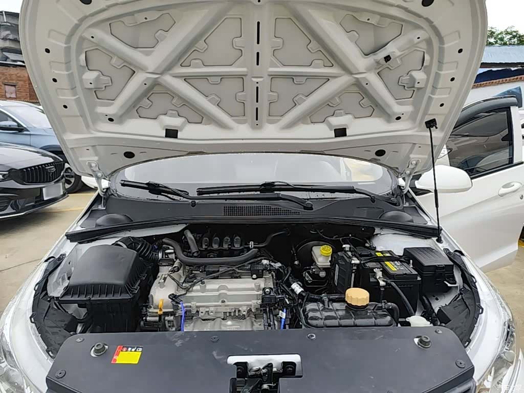 Wuling 310, 2021 20