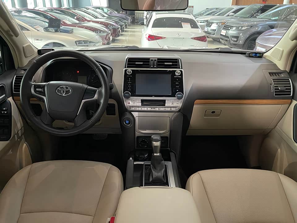 Toyota Prado