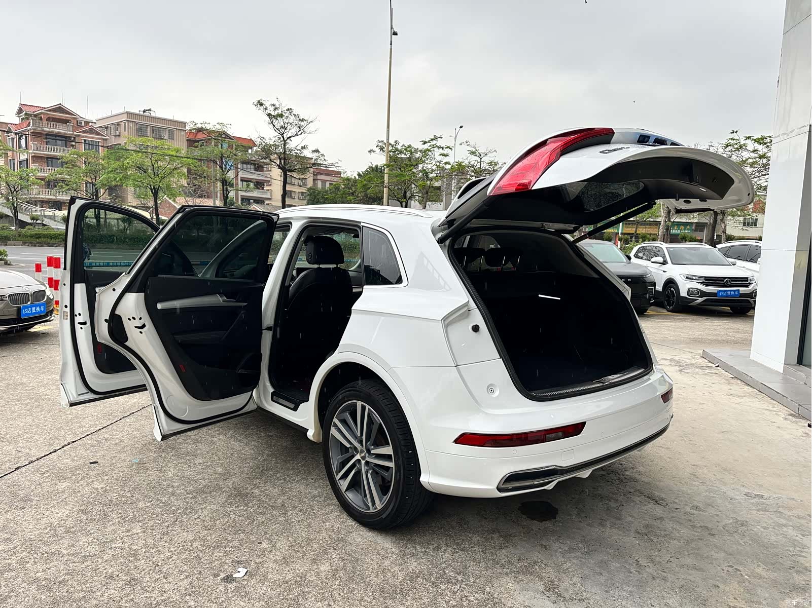 Audi Q5L, 2020 23