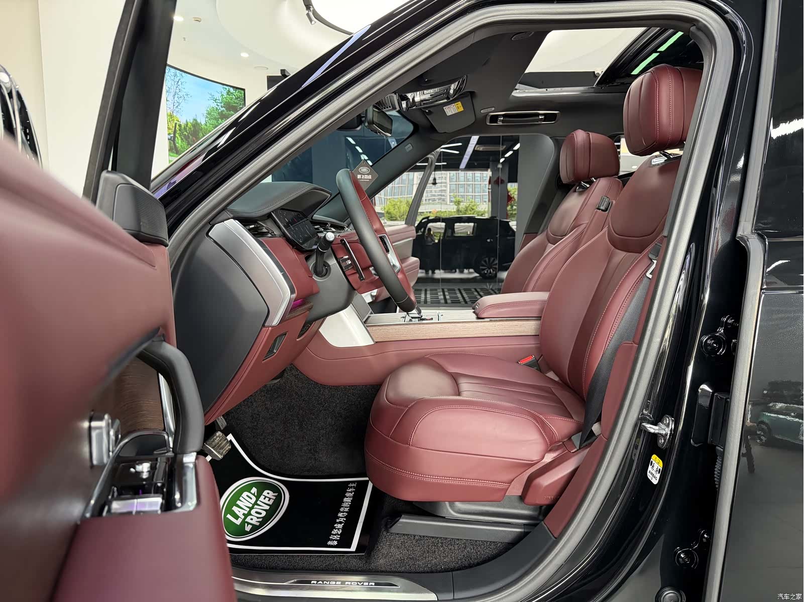 Land Rover Range Rover, 2025 все фото