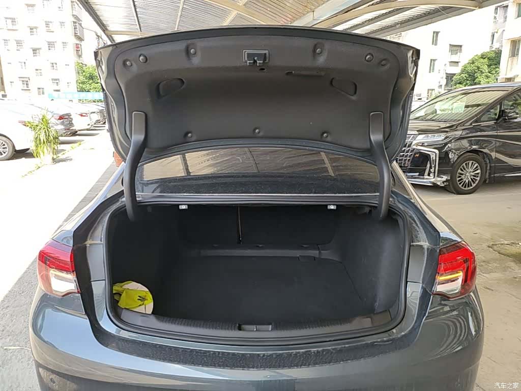 Buick Regal, 2021 19