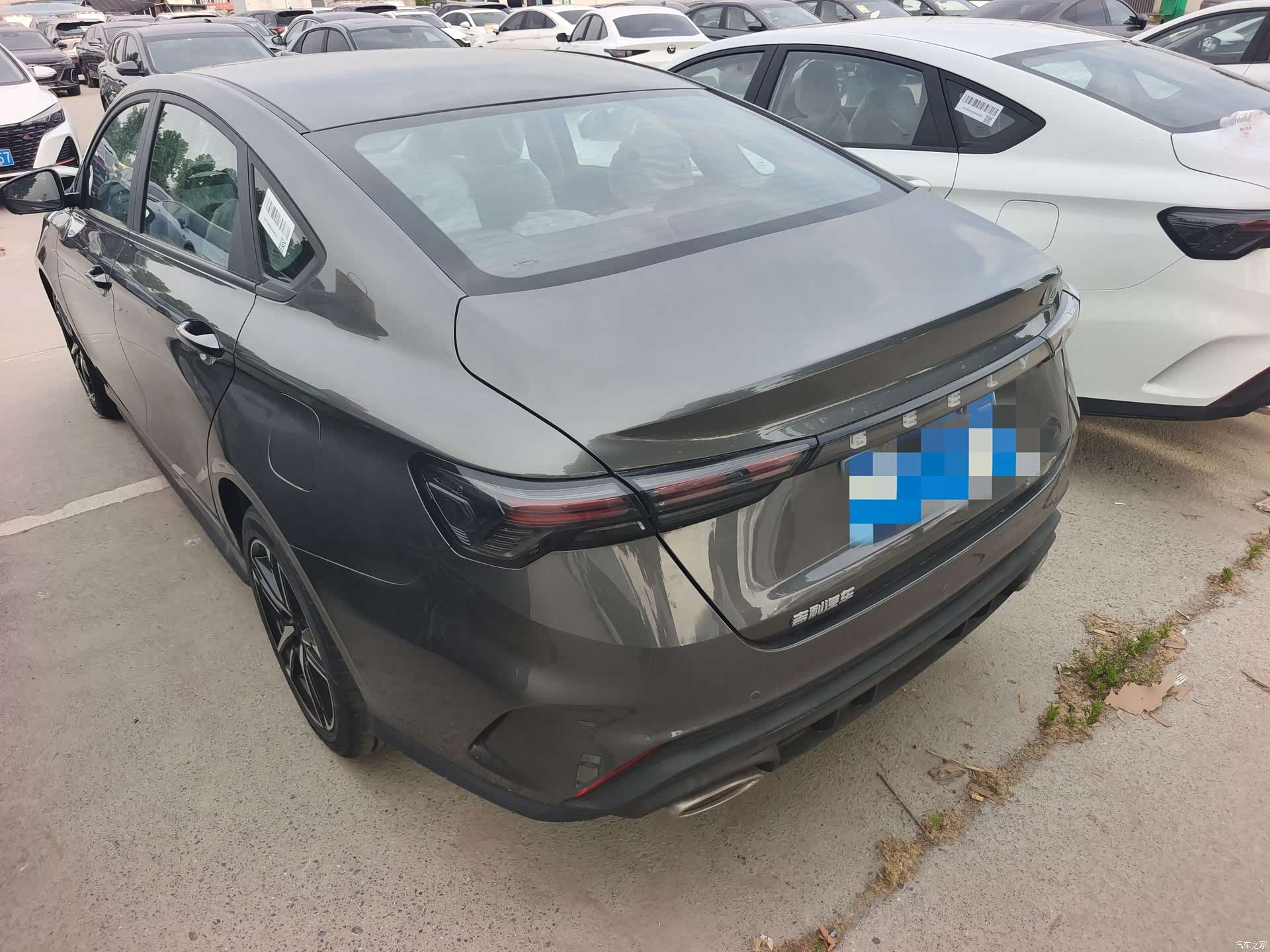 Geely Binray, 2026 11