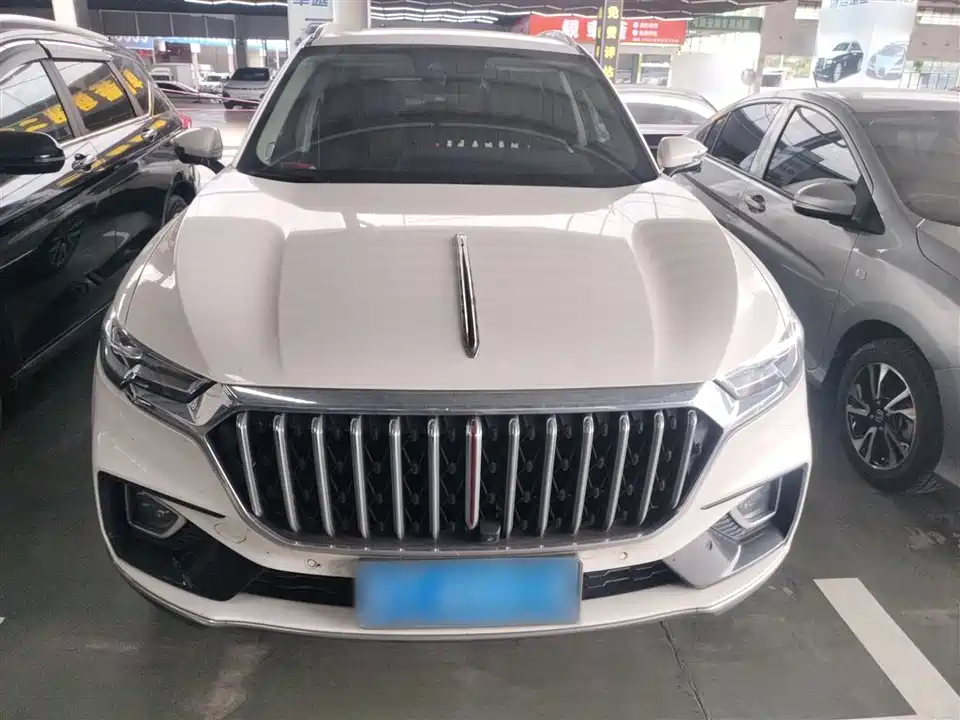 Hongqi HS5