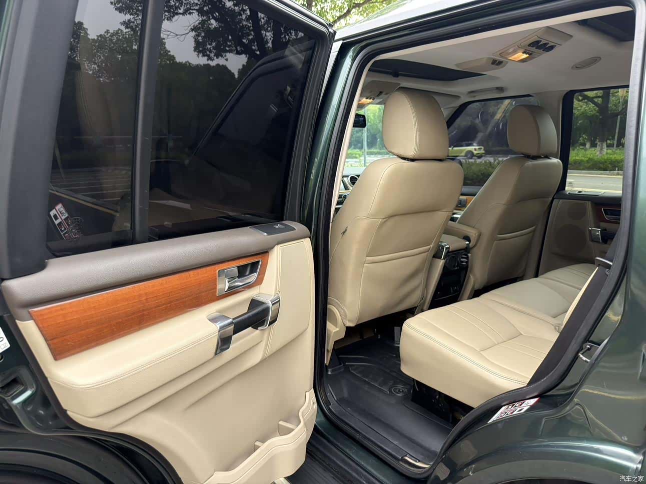 Land Rover Discovery, 2011 13