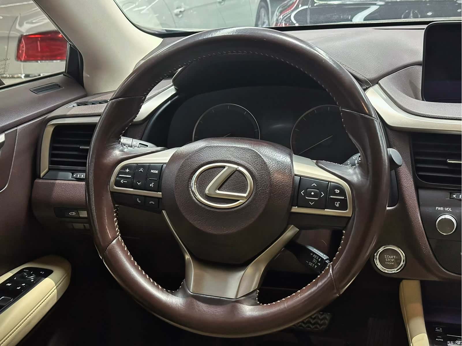 Lexus RX, 2019 13
