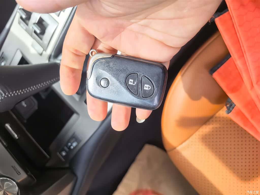 Lexus GX, 2015 9