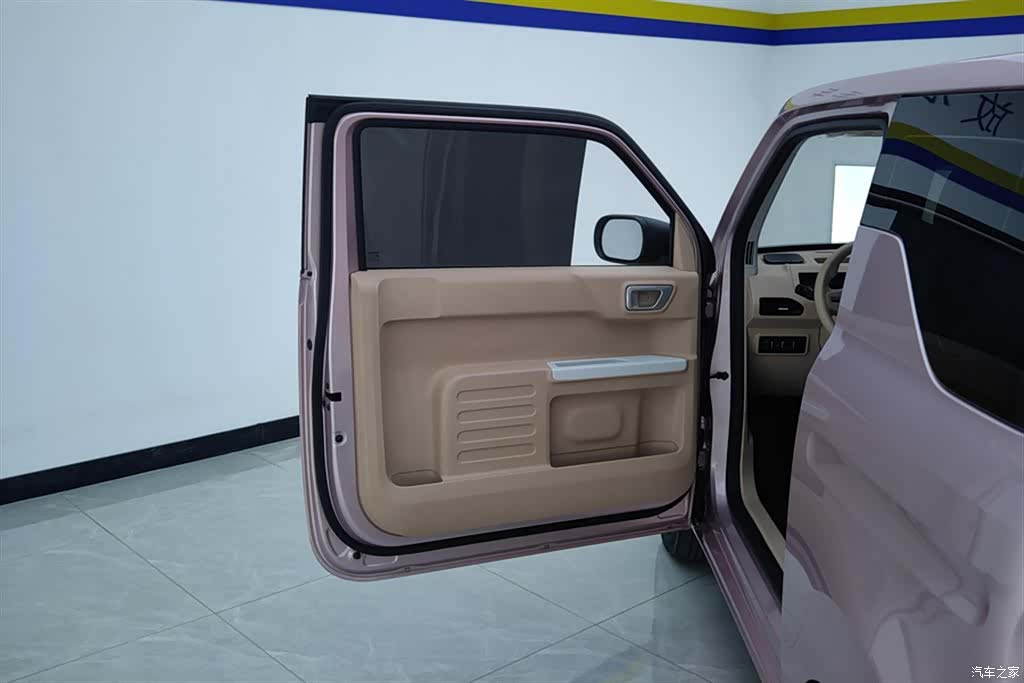 Geely Panda, 2023 7