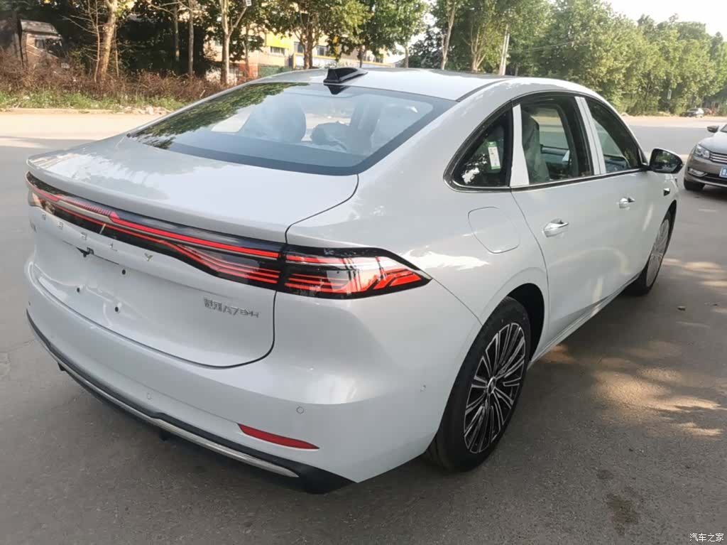 Geely A7, 2026 7