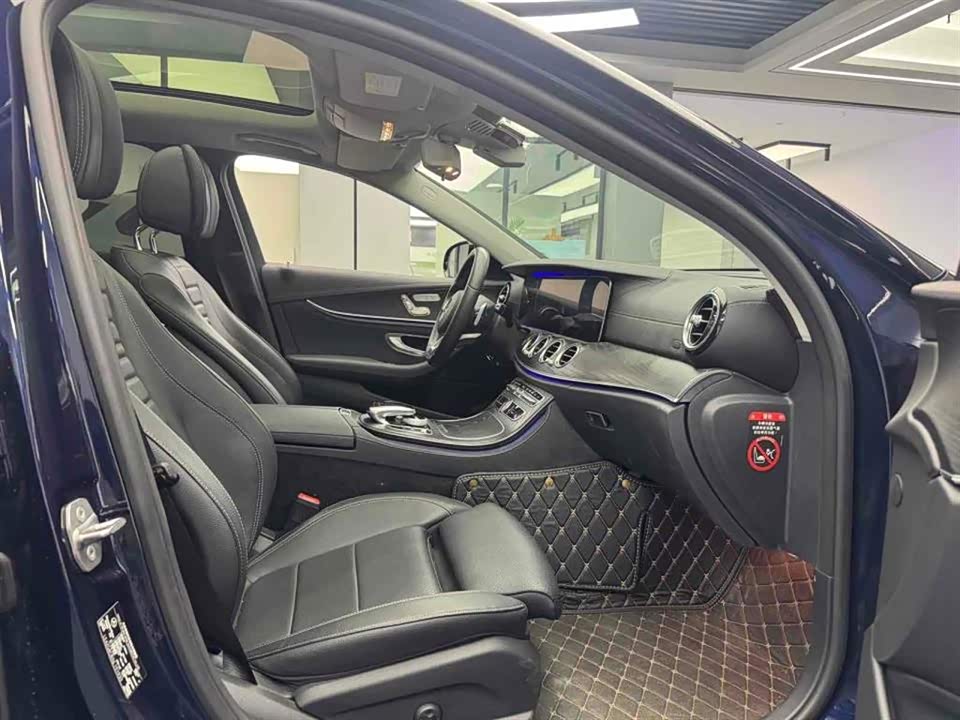 Mercedes-Benz E-class Mercedes-Benz E-class