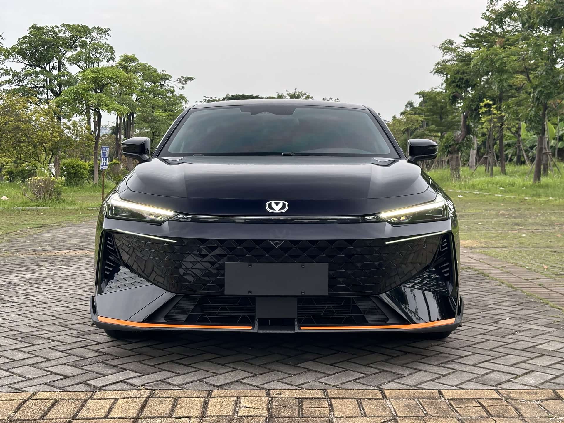 Changan UNI-V, 2024 2