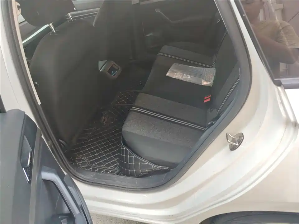 Volkswagen Lavida Pure Electric