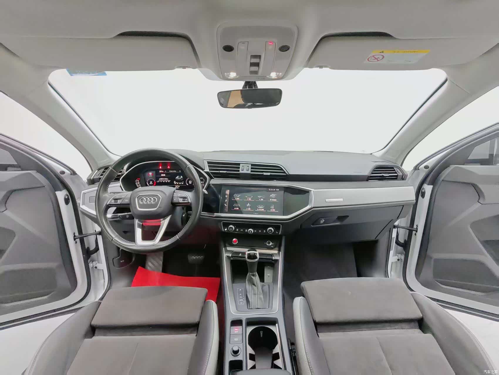 Audi Q3, 2022 13