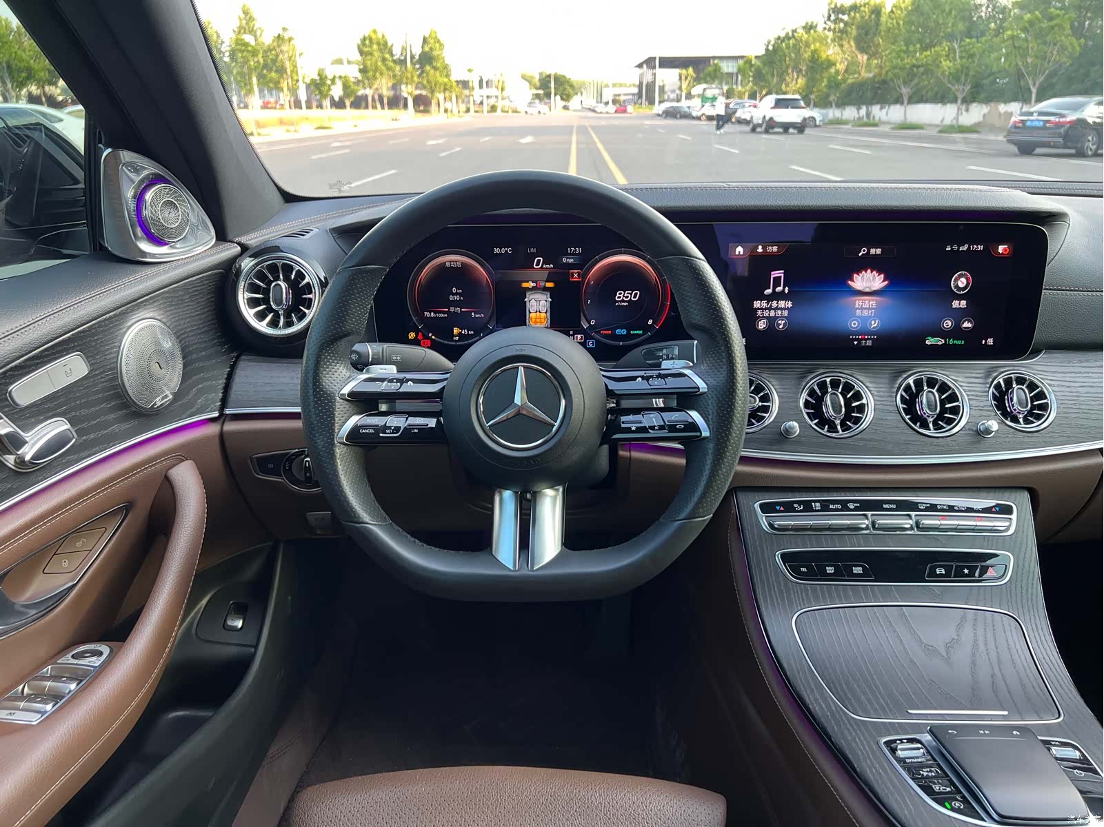 Mercedes-Benz E-Class, 2021 9