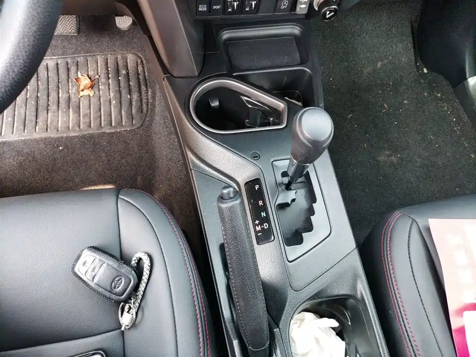 Toyota RAV4 Rongfang