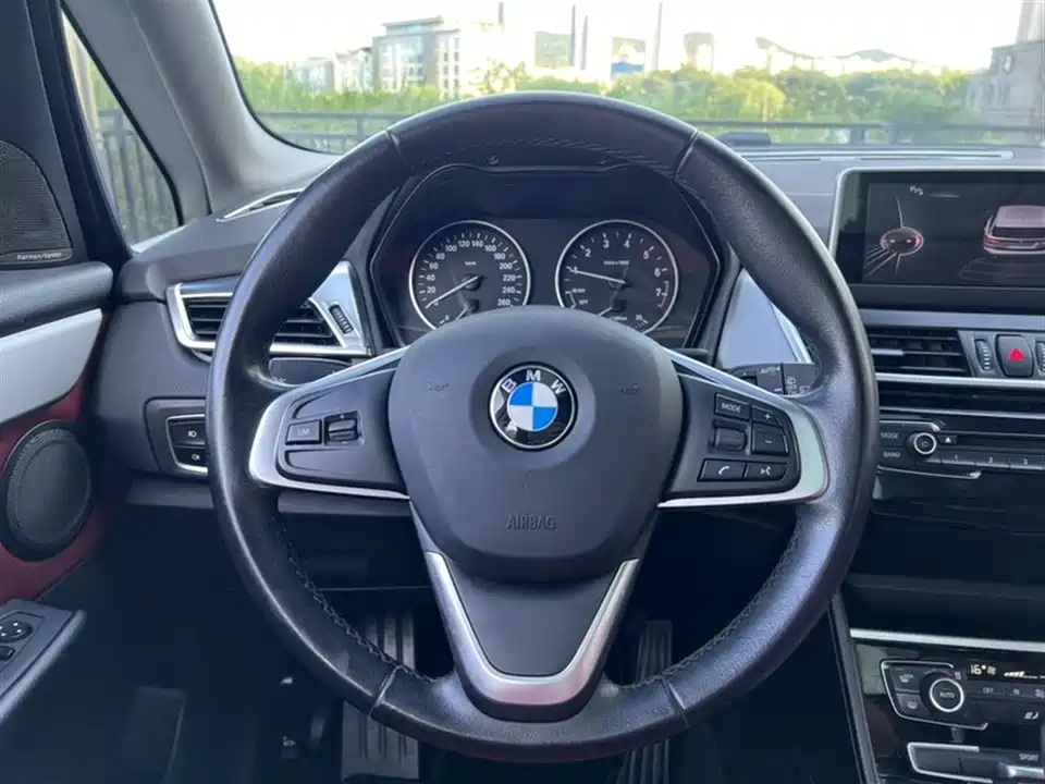 BMW 2 series station wagon