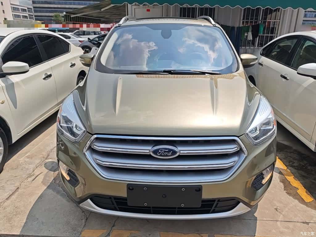 Ford Kuga, 2017 3